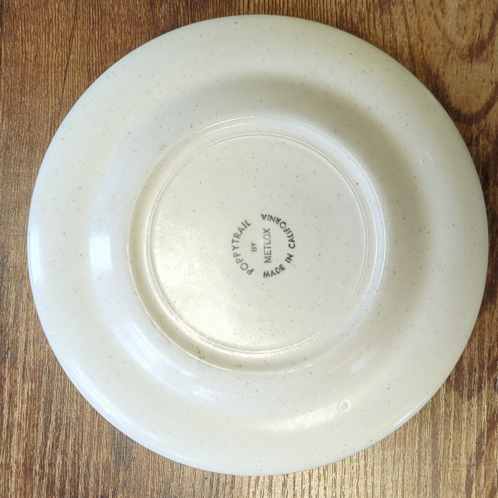 Metlox Poppytrail Navajo Dessert Salad Plate Replacement Stoneware MCM Chipped - Picture 4 of 6